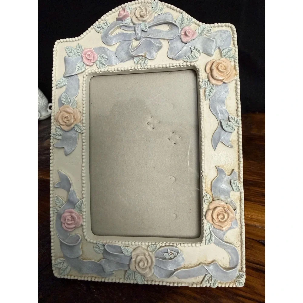 Vintage Flower and Ribbon Ceramic Frame